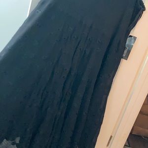 Absolutely stunning NWT crepe Jones NY skirt